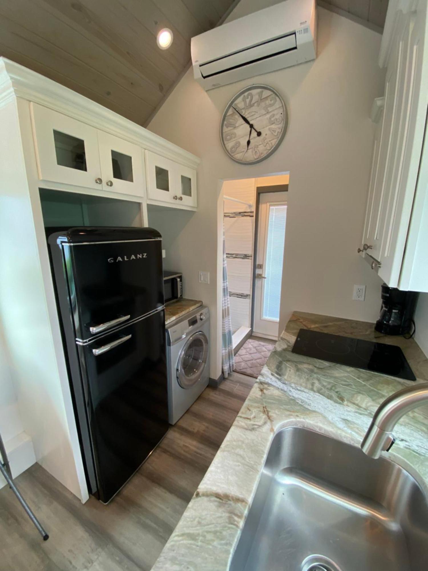 Orlando Lakefront Tiny Homes 6 Plus Month Rentals Exterior foto
